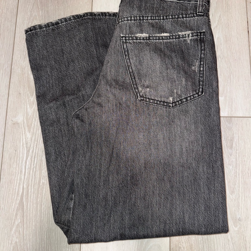 Universal thread mid rise super wide leg